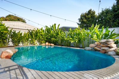 /international/au/15-orara-avenue-banksia-beach-qld-152420844/