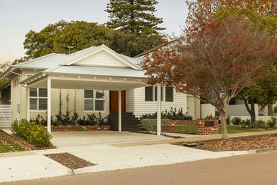 /international/au/30-st-vincents-avenue-wembley-wa-151271104/