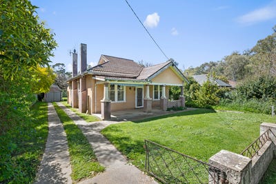 /international/au/7-noble-street-euroa-vic-152479300/