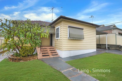 /international/au/58-doonmore-street-penrith-nsw-151179632/