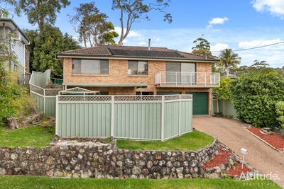 /international/au/33-amsdale-avenue-macquarie-hills-nsw-151617468/
