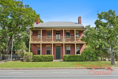 /international/au/49-newcastle-street-east-maitland-nsw-150739024/
