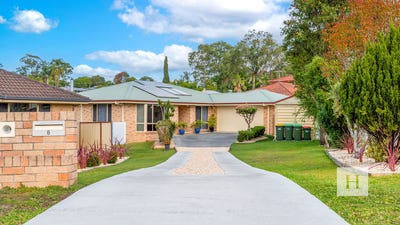 /international/au/8-hakea-close-taree-nsw-151222416/