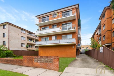 /international/au/5-8-fisher-street-cabramatta-nsw-152674380/