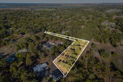 /international/au/4a-lorikeet-street-gooburrum-qld-204665228/
