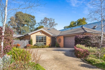 /international/au/12-livingstone-court-mittagong-nsw-148467856/