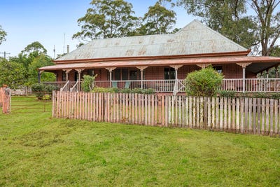 /international/au/54-donovan-road-cabarlah-qld-148651864/
