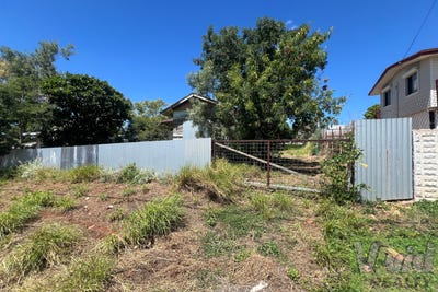 /international/au/11-thirteenth-avenue-mount-isa-qld-204480940/