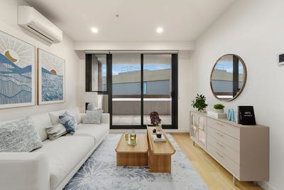 /international/au/211-2-main-road-clayton-south-vic-151341664/