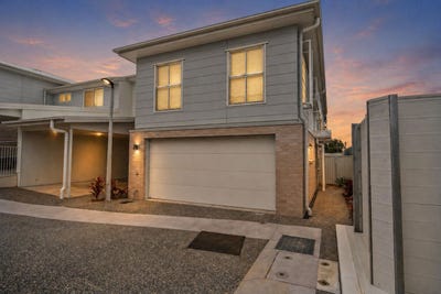 /international/au/23-17-kensington-street-capalaba-qld-151068720/
