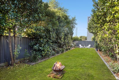 /international/au/3-118-gladstone-avenue-coniston-nsw-151347720/