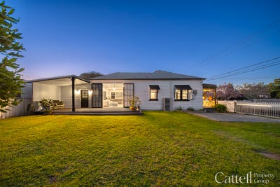 /international/au/8-nillo-street-lorn-nsw-151953880/