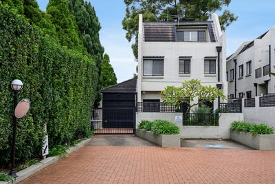 /international/au/36-73-banksia-street-botany-nsw-151624232/