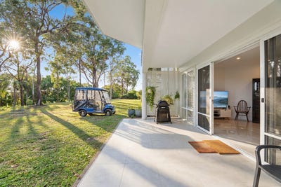 /international/au/5127-st-andrews-terrace-sanctuary-cove-qld-151066140/