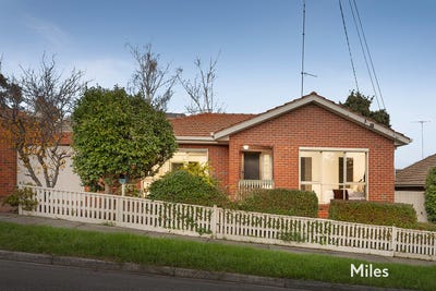 /international/au/5-robina-road-eaglemont-vic-151380100/
