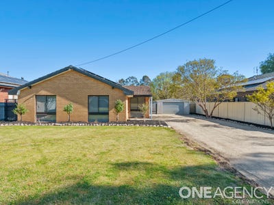 /international/au/28-howard-street-barooga-nsw-152515092/