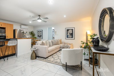 /international/au/15-79-lawson-street-morningside-qld-151378252/