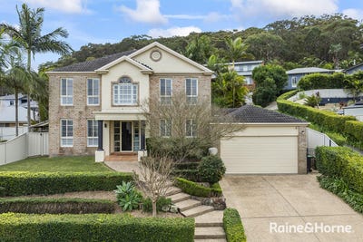 /international/au/28-green-point-drive-belmont-nsw-152265412/
