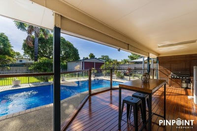 /international/au/12-leticia-street-bucasia-qld-151314448/