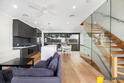 /international/au/4-89-herston-road-kelvin-grove-qld-151126940/