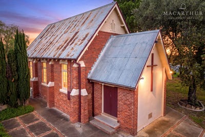/international/au/111-main-street-lake-albert-nsw-151477088/