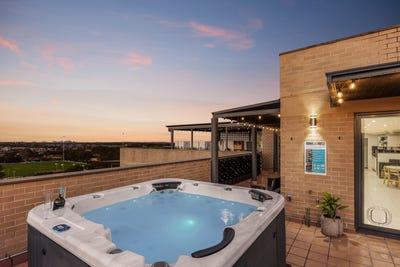 /international/au/84-8-12-wandella-road-miranda-nsw-152608248/