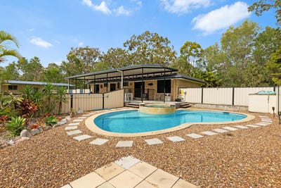 /international/au/6-dreamtime-avenue-burrum-heads-qld-151099952/