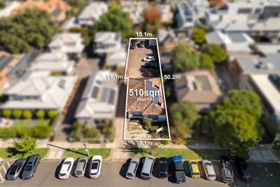 /international/au/63-electra-street-williamstown-vic-151028700/