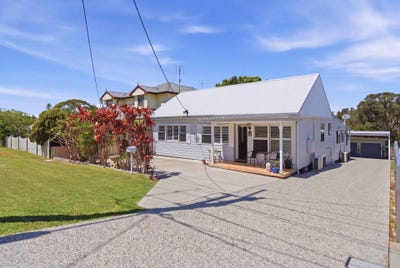 /international/au/44-golding-avenue-belmont-north-nsw-152622256/