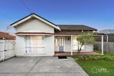 /international/au/15-station-lake-road-lara-vic-151437888/