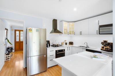 /international/au/4-77-campion-avenue-balcatta-wa-152487320/