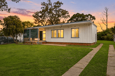 /international/au/35-forrester-road-lethbridge-park-nsw-152261972/