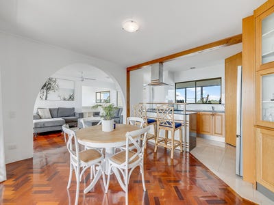 /international/au/13-37-buderim-avenue-mooloolaba-qld-151120272/