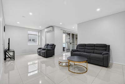 /international/au/20-15-19-toongabbie-road-toongabbie-nsw-151174328/