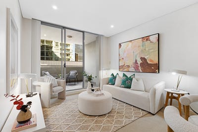 /international/au/18-7-15-newland-st-bondi-junction-nsw-152079672/