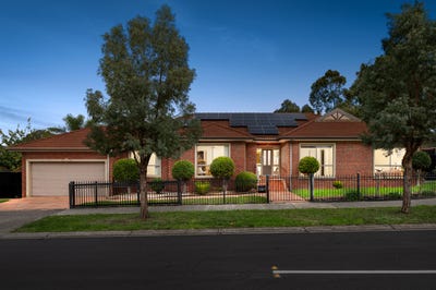 /international/au/58-trinity-way-south-morang-vic-151345464/