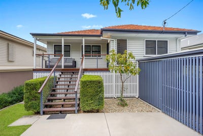 /international/au/28-highlands-street-wavell-heights-qld-152674356/