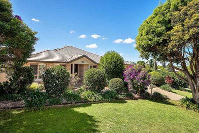 /international/au/4-piccabeen-place-maleny-qld-150965524/