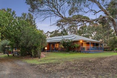 /international/au/1944-strathfieldsaye-road-eppalock-vic-150831464/