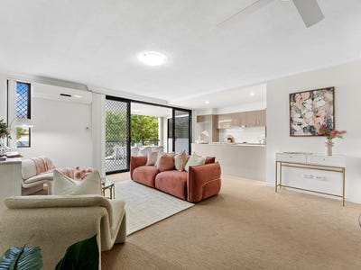 /international/au/2-20-flavelle-street-carina-qld-151593108/