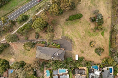 /international/au/328-diamond-creek-road-diamond-creek-vic-505143608/