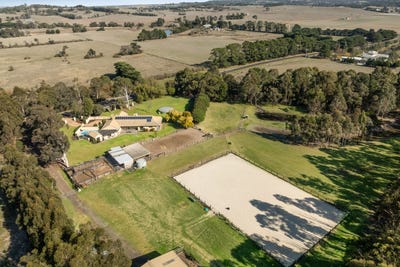 /international/au/520-wildwood-road-whittlesea-vic-700359736/