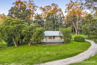 /international/au/15-karak-close-jarrahdale-wa-152301552/