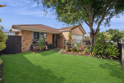 /international/au/38-statesman-circuit-sippy-downs-qld-151150868/