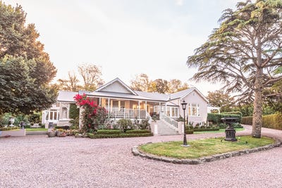 /international/au/84-wollaston-road-warrnambool-vic-150835840/