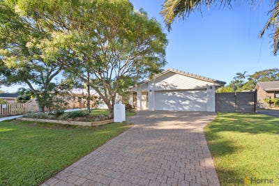 /international/au/1-7-edward-avenue-pottsville-nsw-151390624/