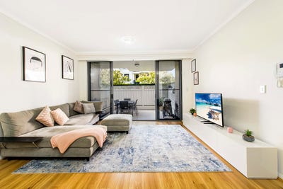 /international/au/366-3-bechert-road-chiswick-nsw-151247404/