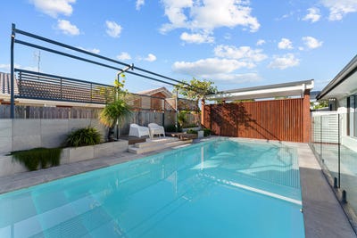 /international/au/6-watsonia-street-maroochydore-qld-148597556/?lang=id