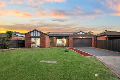 /international/au/9-cascade-way-hallam-vic-151043004/
