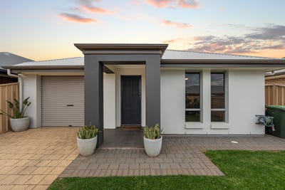 /international/au/8-miranda-place-seaford-meadows-sa-152525608/